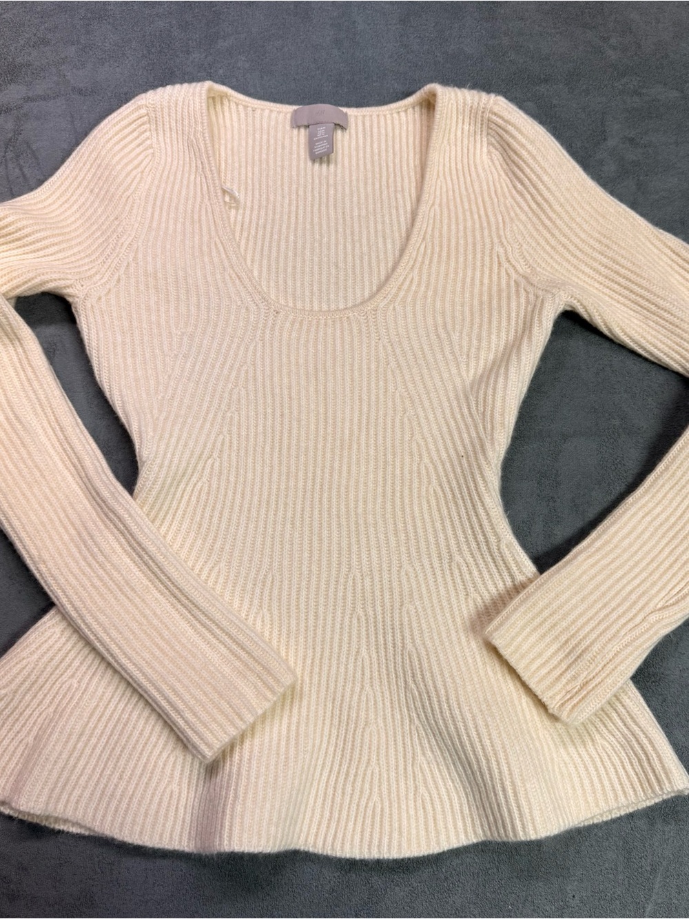 H&M Cream Ribbed Scoop-Neck Long Sleeve Sweater